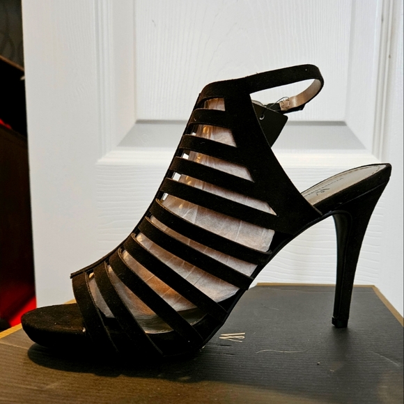 Worthington Shoes - Black Worthington brand open toe high heel 👠